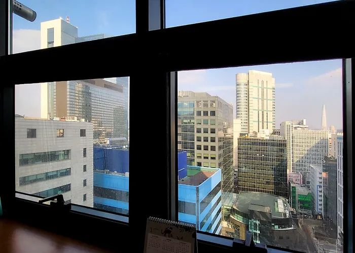 Khan Apartment *